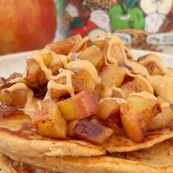 Apple Pie Protein Pancakes