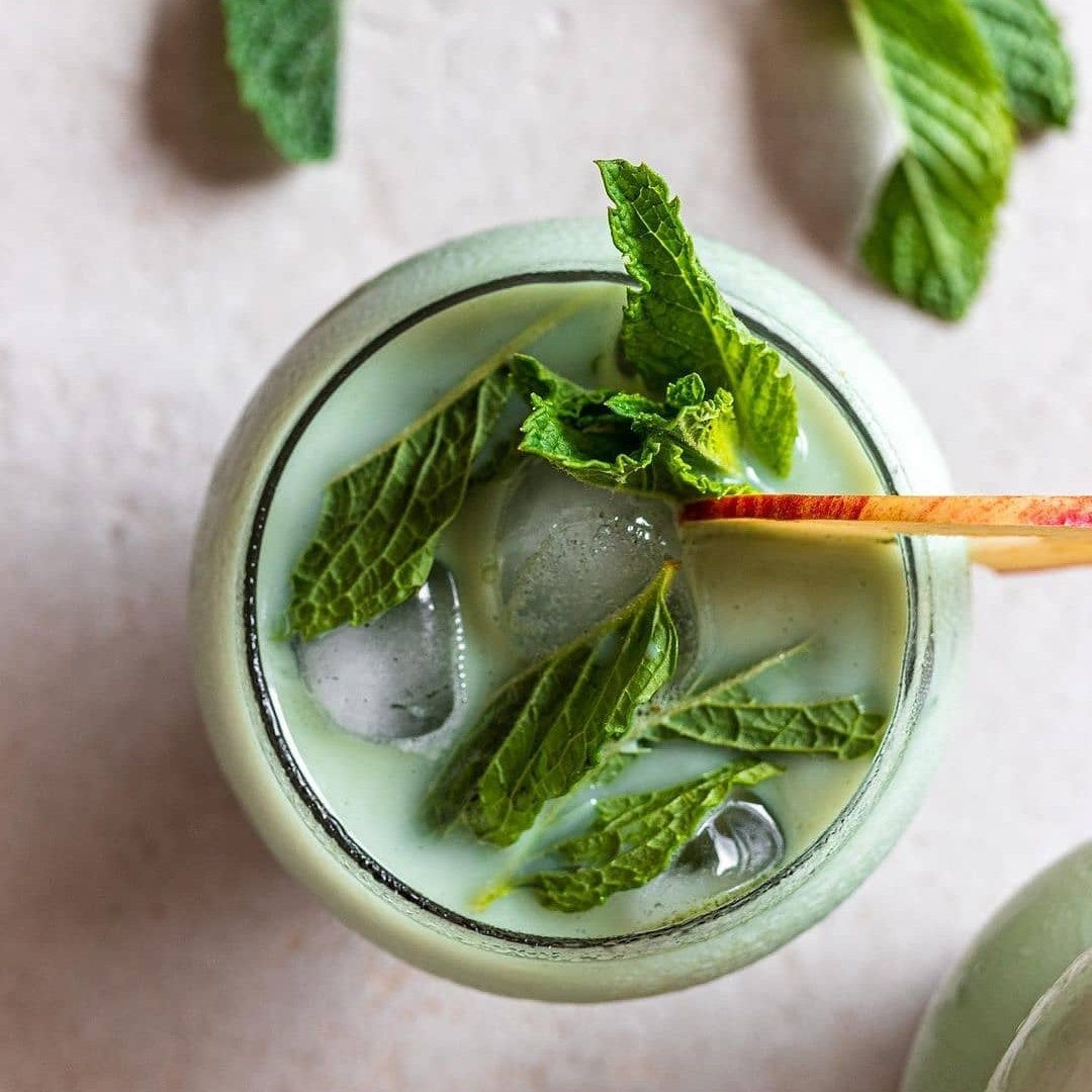 Super Greens Powder Benefits: Why Add Them Daily