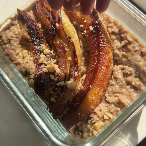 Caramelised Banana Protein Oats